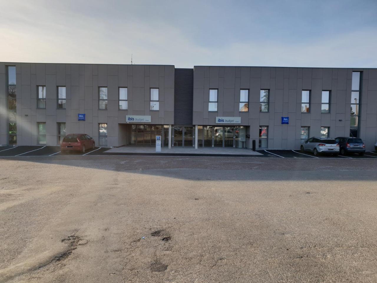 Hotel Ibis Budget Langres Zewnętrze zdjęcie